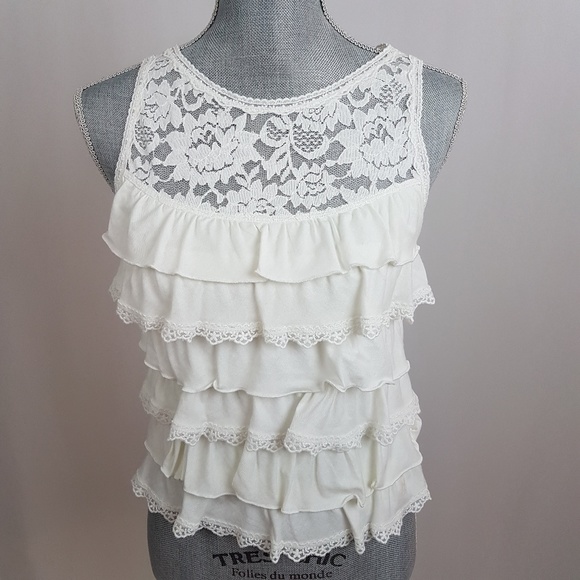 white ruffle lace top